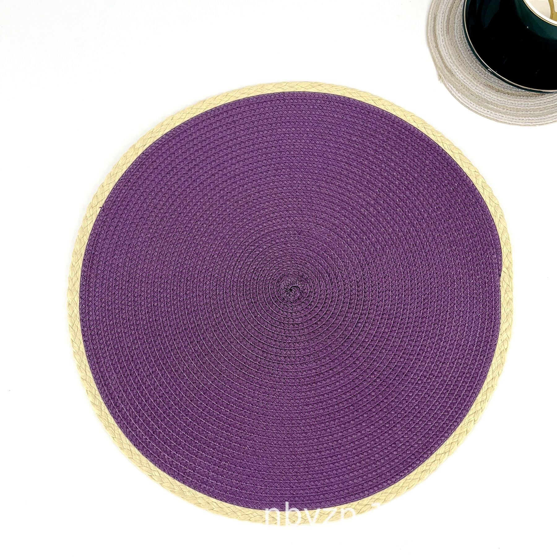 Picture of PP insulation table mat hotel western restaurant European simple natural outdoor festival activities can be wholesale mixed batch