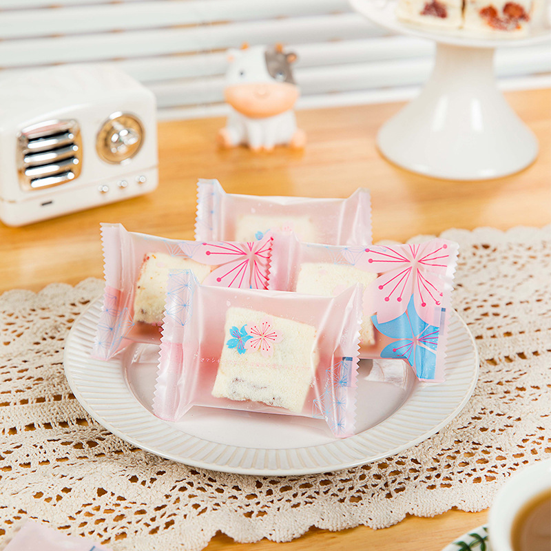 Snowflake Crisp Machine-Sealed Self-Sealing Packaging Nougat Cookie Transparent Date Milk Bag 100 Pieces Nut Moisture-Proof Packaging