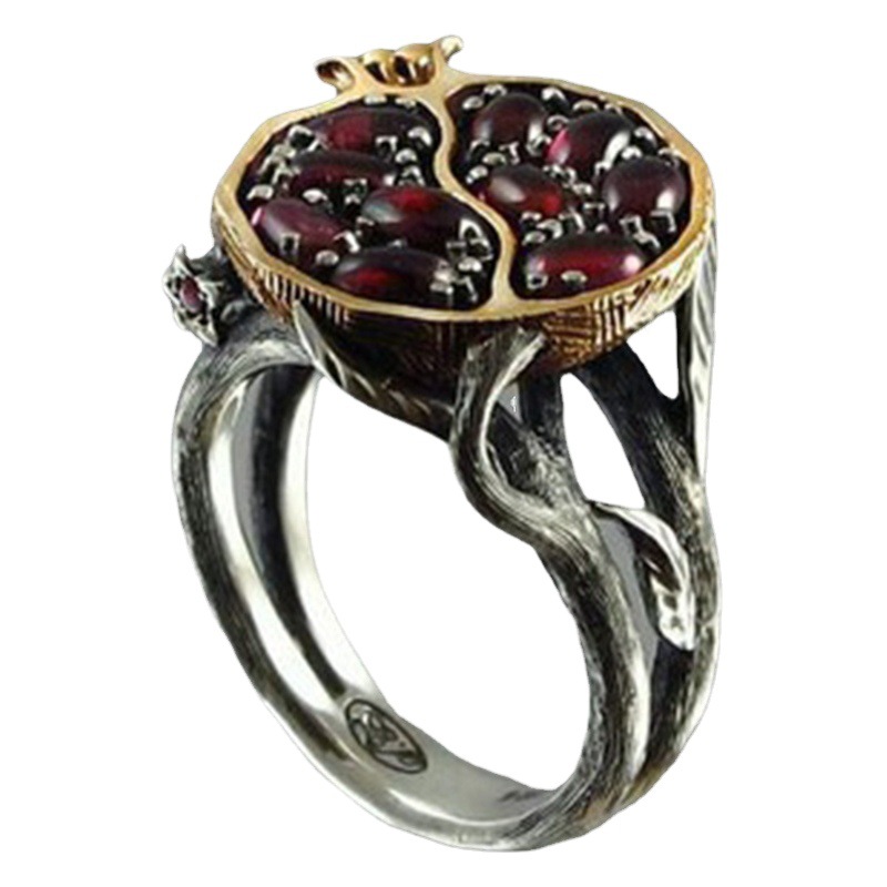 Azure wish cross-border e-commerce supply new Garnet rattan black gold ring European and American fashion hand jewelry