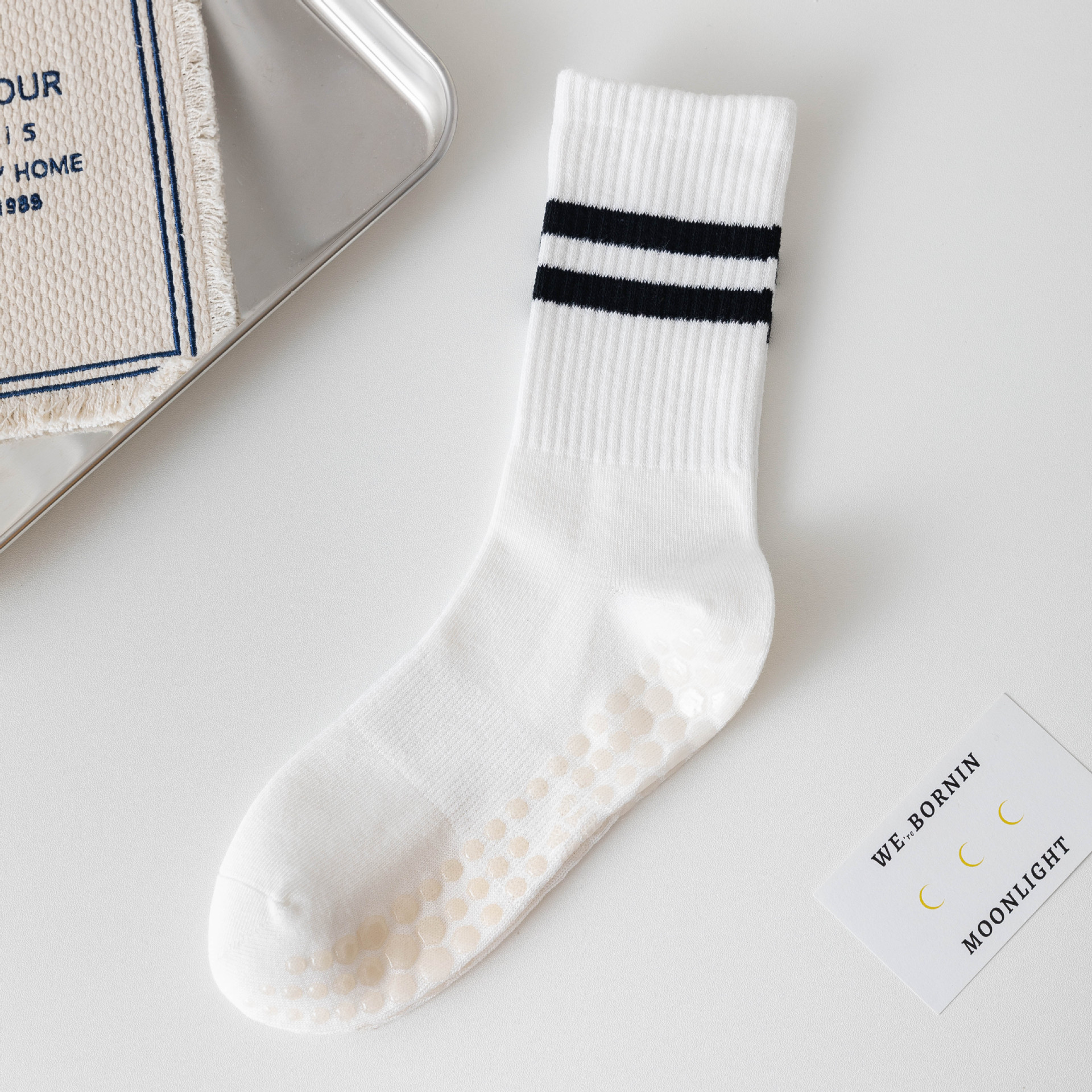 Picture of Pilates socks professional non-slip socks five-finger socks mid-calf yoga socks non-slip sports solid color floor socks yoga socks