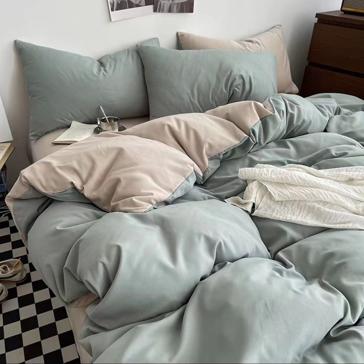 Picture of Four Seasons Washed Cotton ins Quilt Cover Four-piece Set Student Dormitory Bed Sheet Double Three-piece Set Quilt Cover Bedding