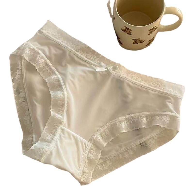 Spring and summer ice silk seamless underwear women's 5A cotton crotch antibacterial mid-waist breathable pure sexy lace girly briefs