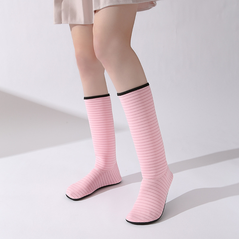 Picture of Long-Tube Beach Shoes for Planting Rice in Paddy Fields, Women's Water Shoes for Wading in Rice Fields and Tidal Flats, Water Boots, Rice Planting Socks, and Creek-Tracing Shoes