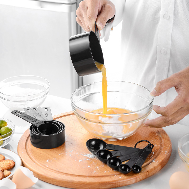 Picture of Manufacturer Wholesale High-Quality Plastic Handle Baking Measuring Cup Measuring Spoon Set 10-Piece Plastic Measuring Spoon Baking Tools