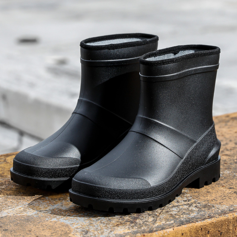 Men's short rain boots outdoor waterproof rain boots PVC one-time molding rubber shoes low-top non-slip water shoes plastic cover shoes