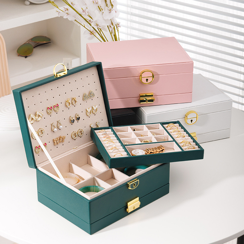 New large capacity four-layer jewelry box with lock Jewelry necklace ring ear studs jewelry storage box large
