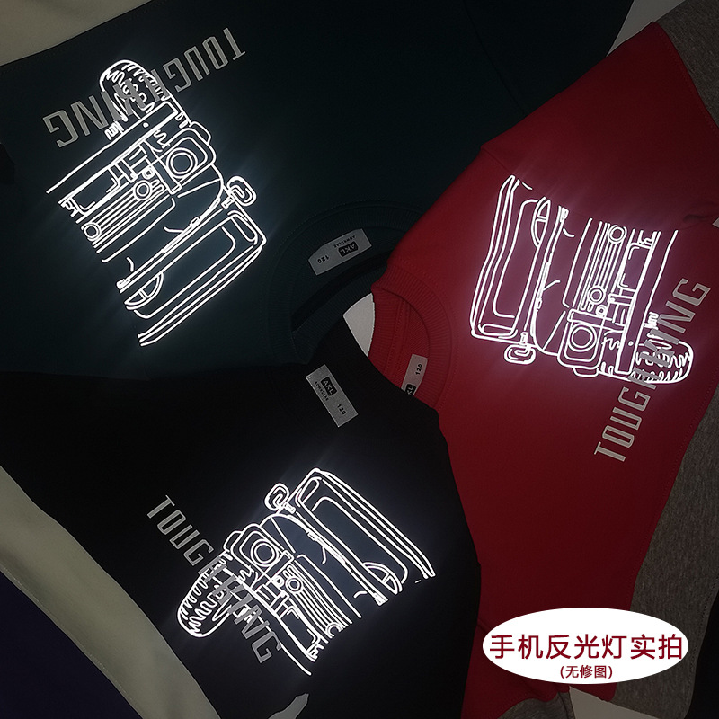 Picture of Spring and autumn Korean version of the new boys terry sweater big children reflective printing color matching long sleeve children's sweater wholesale