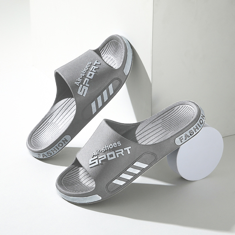 Picture of plus size Sandals and Slippers for Men and Women Outdoor Wear Indoor Home Ins Men's Non-Slip Sandals and Slippers for Students Couple Men's Trendy