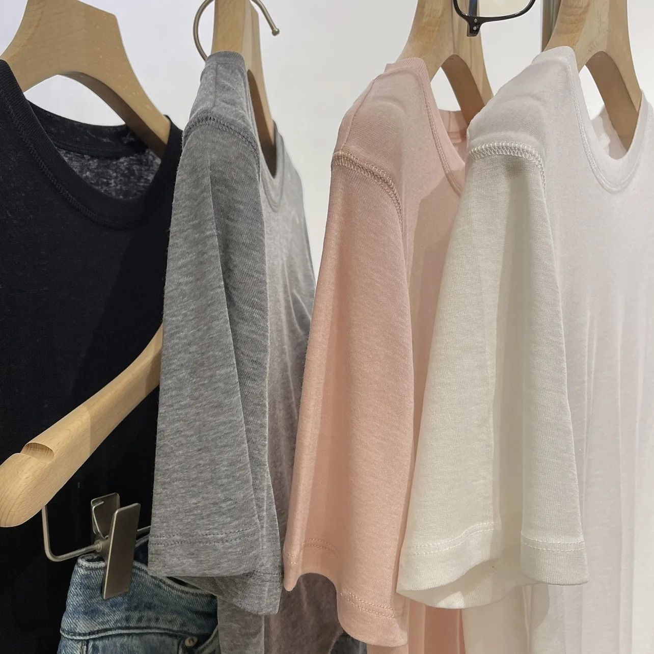 Outlets ~ Brand Discount Summer New Soft Waxy Clear Crewneck Pullover Casual Short Sleeve T-Shirt Women's Top