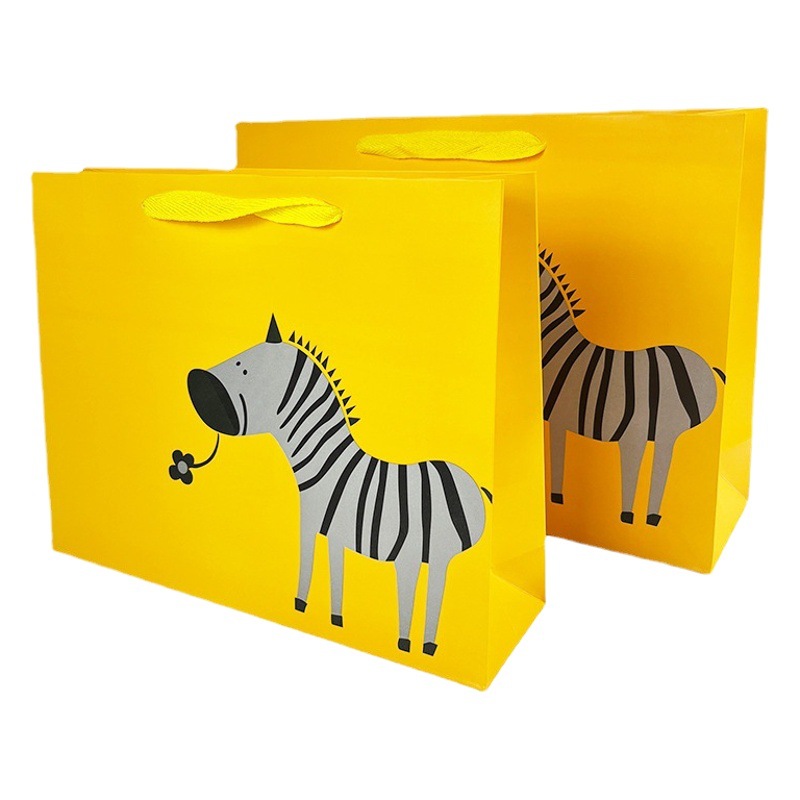 Spot cartoon zebra paper bag children's gift packaging bag birthday children's clothing store portable paper bag cute clothing bag