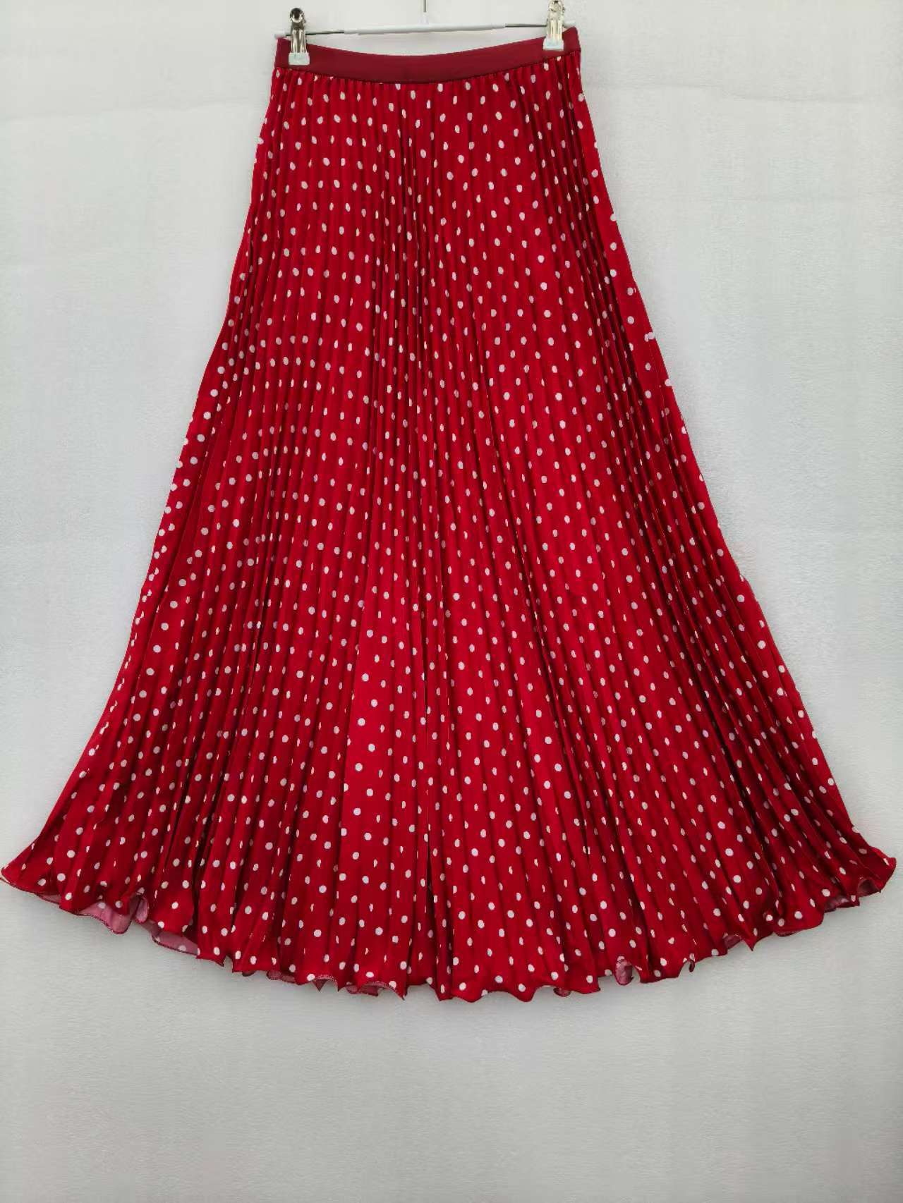 Foreign Trade Pleated Polka Dot Skirt, Classic Versatile High-Waisted Slimming Look Wavy Skirt, Elegant A-Line Long Skirt for Women