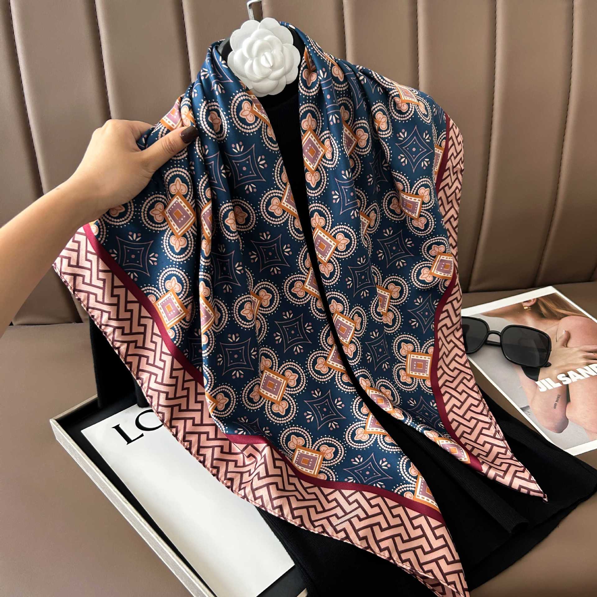 Picture of New 90cm Large Square Silk Elegant High-grade Decorative Shawl Women's Silk Scarf Fashion All-match Professional Scarf
