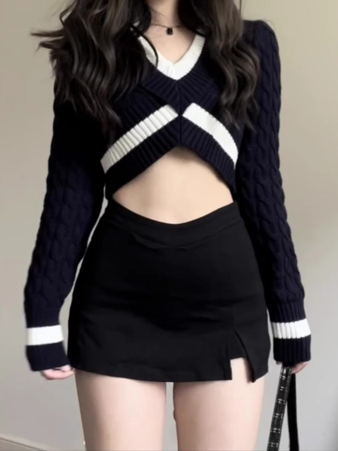 New Arrival 2024 Summer American Style Hot Girl Exhibit Waist V-Shaped Hip Skirt Women's Korean Style Split A- Line Super Short Pants Skirt