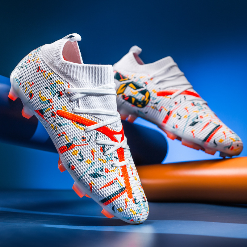 Picture of Cross-border AliExpress Soccer Shoes Student Training Shoes Men's Youth Ping Sports Competition Sneakers