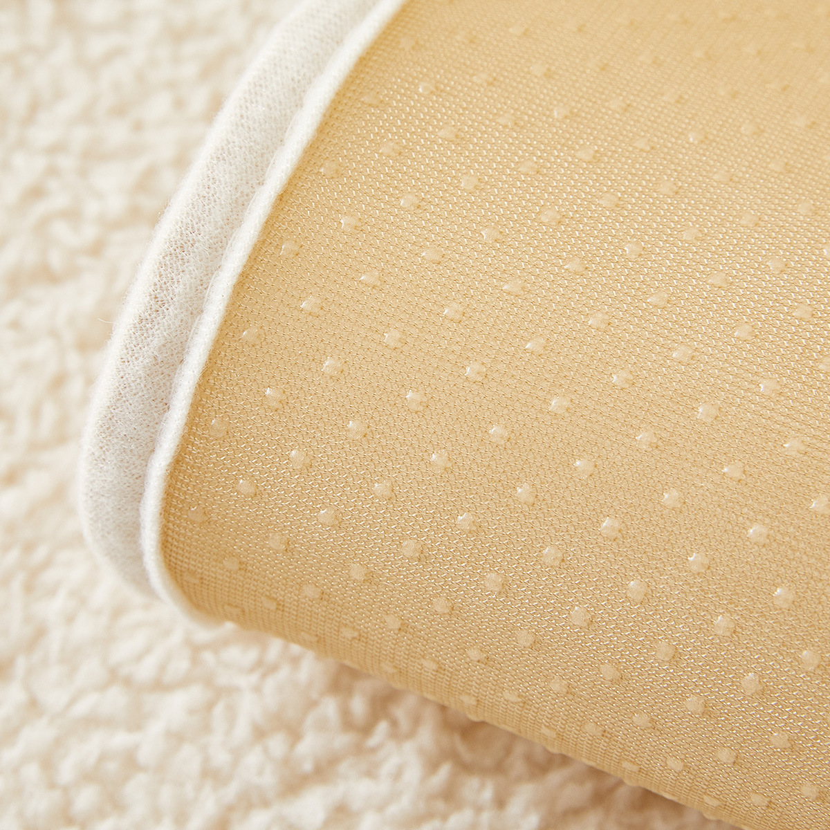 Picture of Lamb Velvet Winter Sofa Cushion Non-Slip Cushion 2025 New All-Inclusive Sofa Cover Full Cover Cloth Wholesale Soft