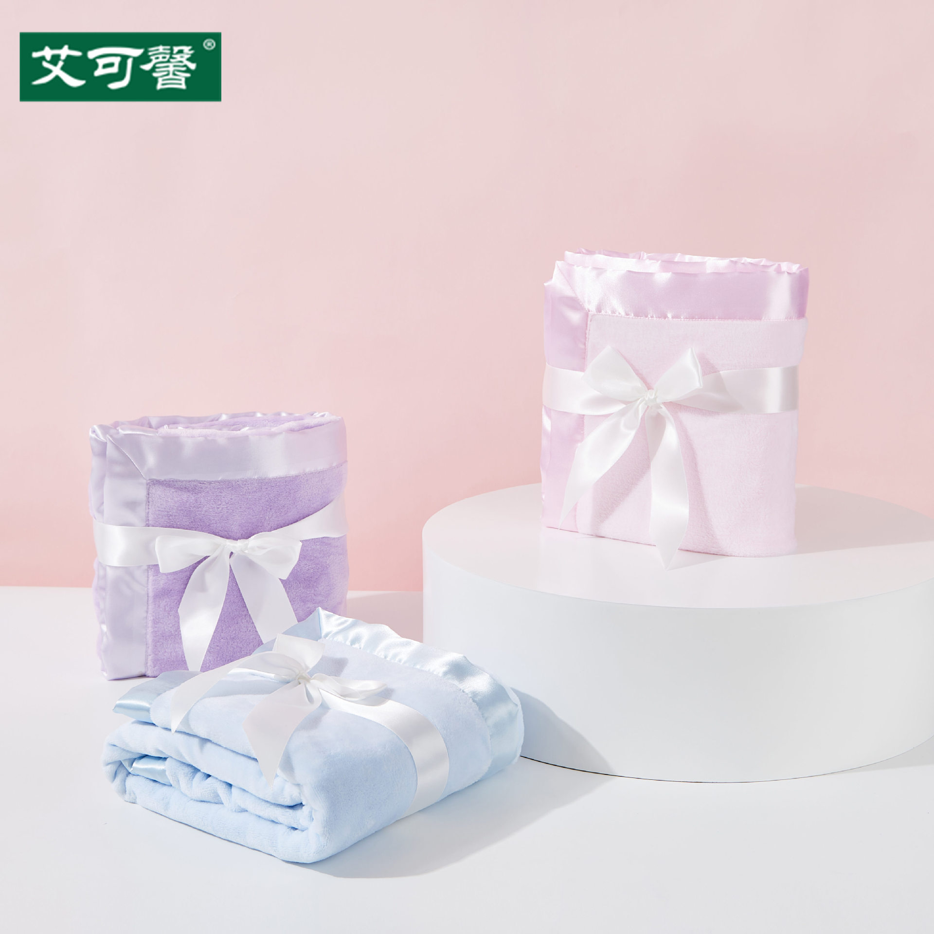 Picture of Flannel Satin Blanket Silks and Satins Edge Baby Blanket Infant Nap Blanket Square Blanket Foreign Trade Wholesale Customization