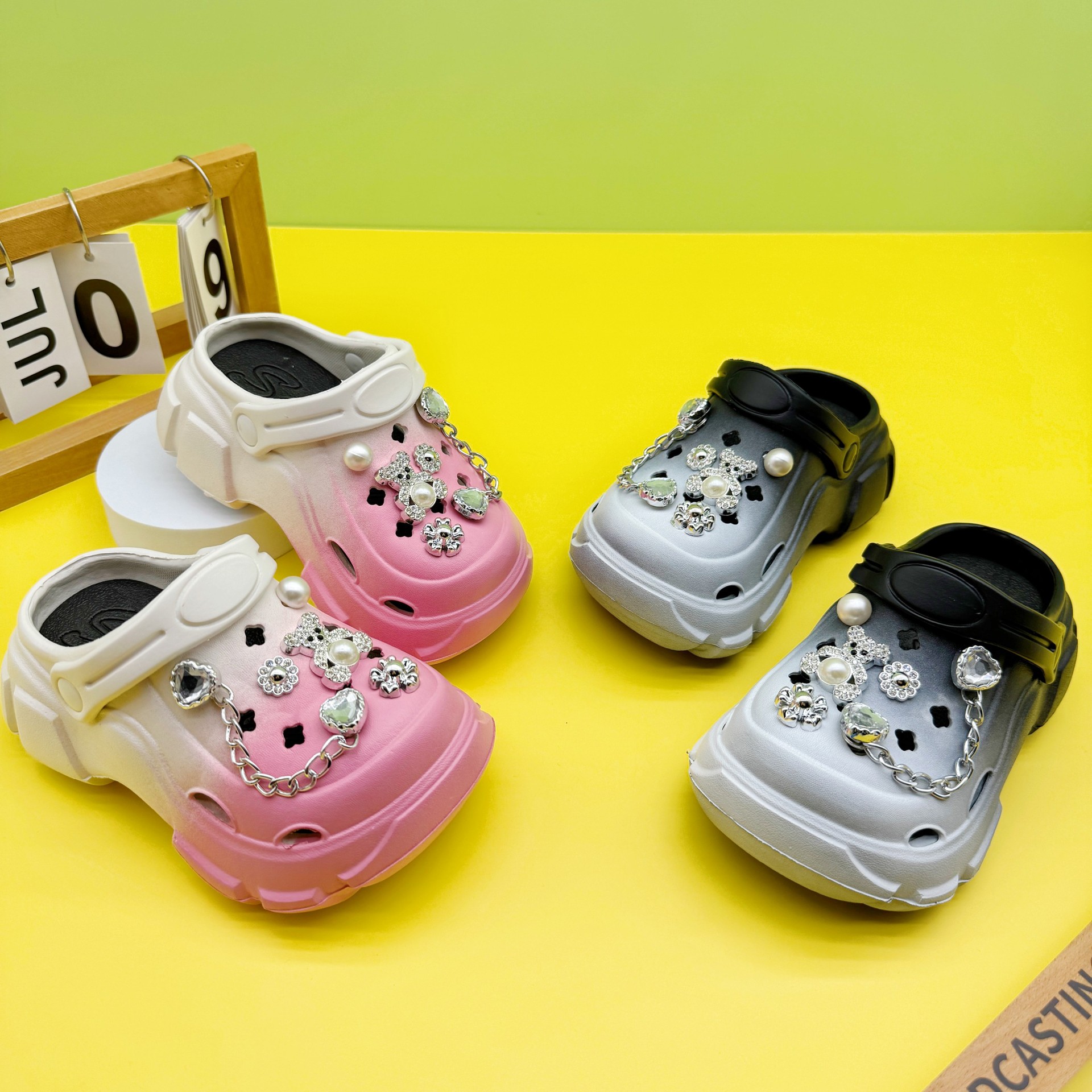 EVA Hole Shoes Summer Outer Wear New Style silver Bear All-match Boys and Girls Soft Bottom Non-slip Sandals