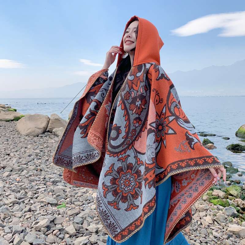 Picture of Hooded shawl cloak Lijiang Xinjiang Xizang grassland tourism wear photo warm outer cape factory wholesale