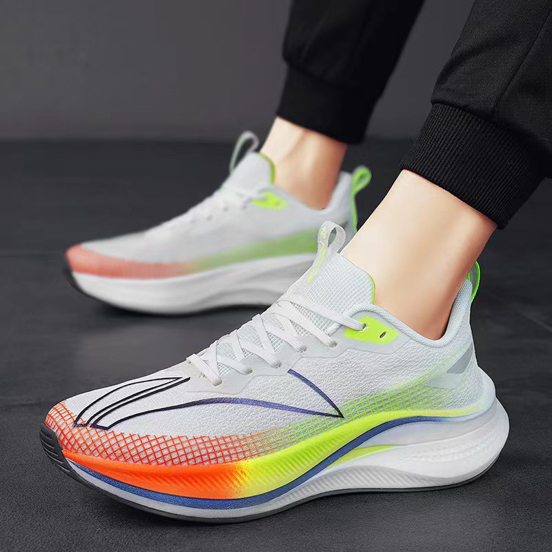 Soft-Soled Men's Shoes 2025 Korean Style Lightweight Running Shoes Tiktok New Mesh Breathable Men's Sports Shoes Wholesale from Manufacturer