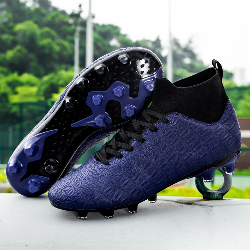 Cross-border foreign trade in stock football shoes high-top students spikes youth professional competition training football shoes