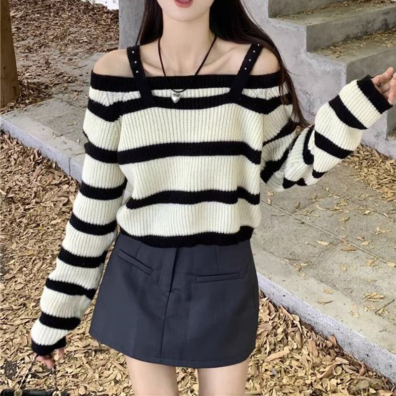 Picture of Sweet and spicy sweater women's autumn online celebrity new high-grade strap off-shoulder striped contrast color long-sleeved top