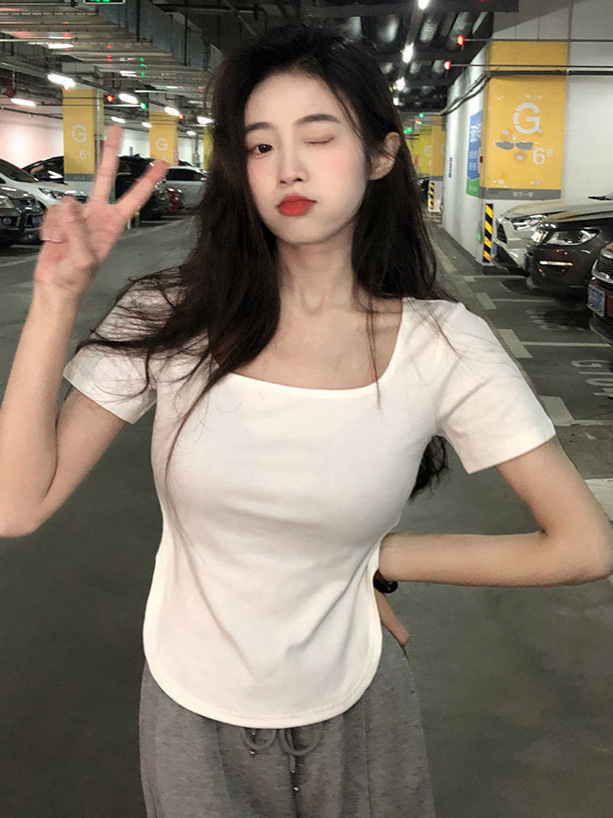 Trendy and Unique Short-Sleeve Women's Top 2025 New Style Sweet and Spicy Short Crop Top Summer Regular Shoulder