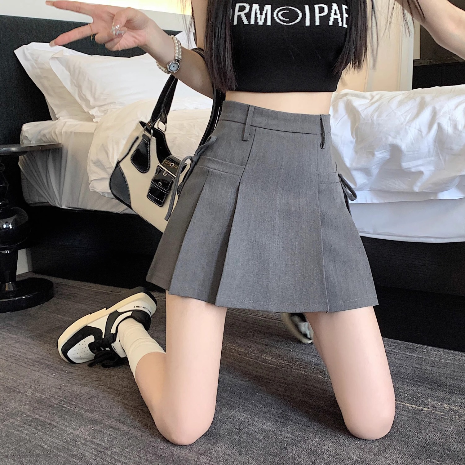 American hot girl black versatile skirt women's summer hip fashion cargo skirt culottes design skirts