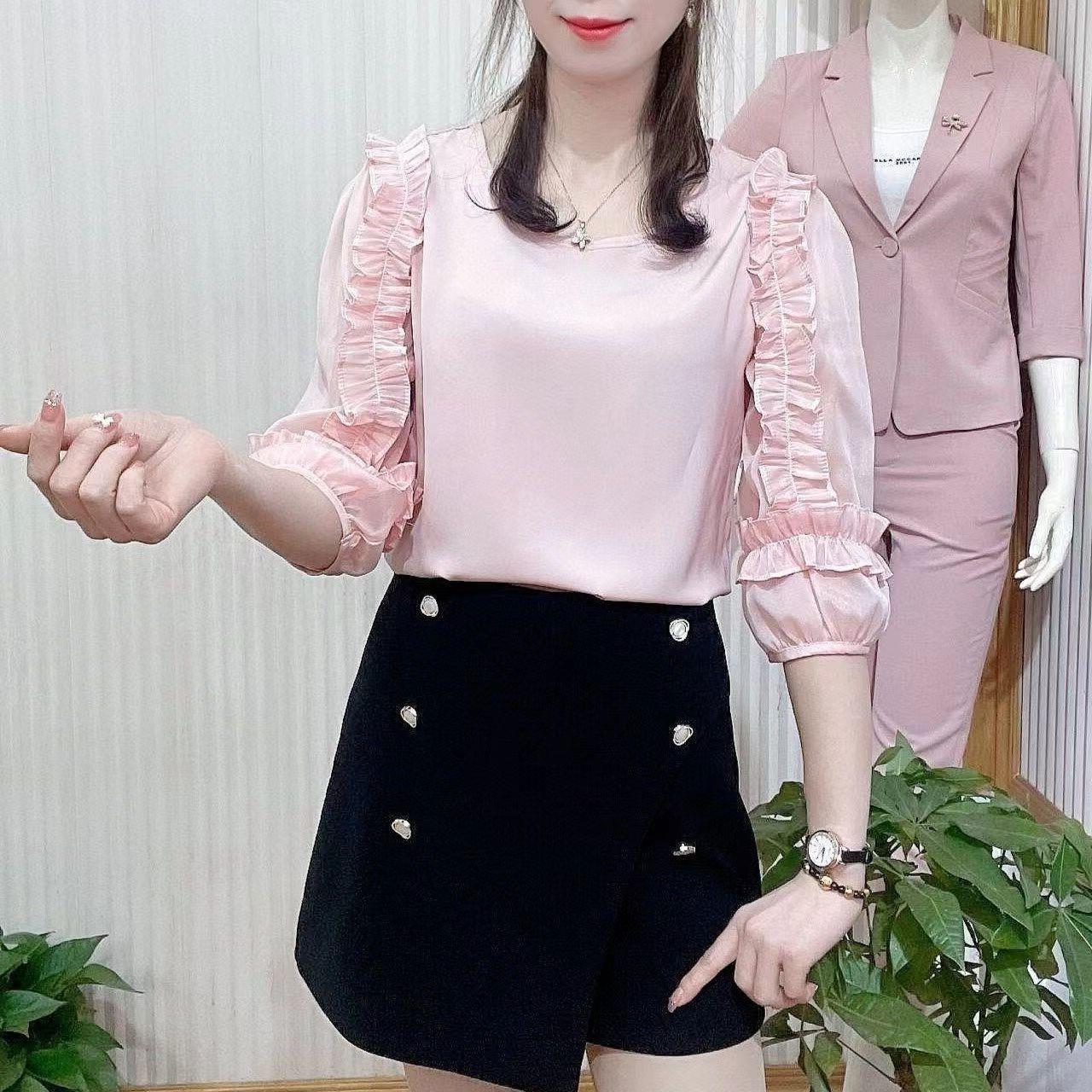 Summer three-quarter sleeve chiffon shirt for women 2024 Summer new fashion loose temperament wooden ear half sleeve top
