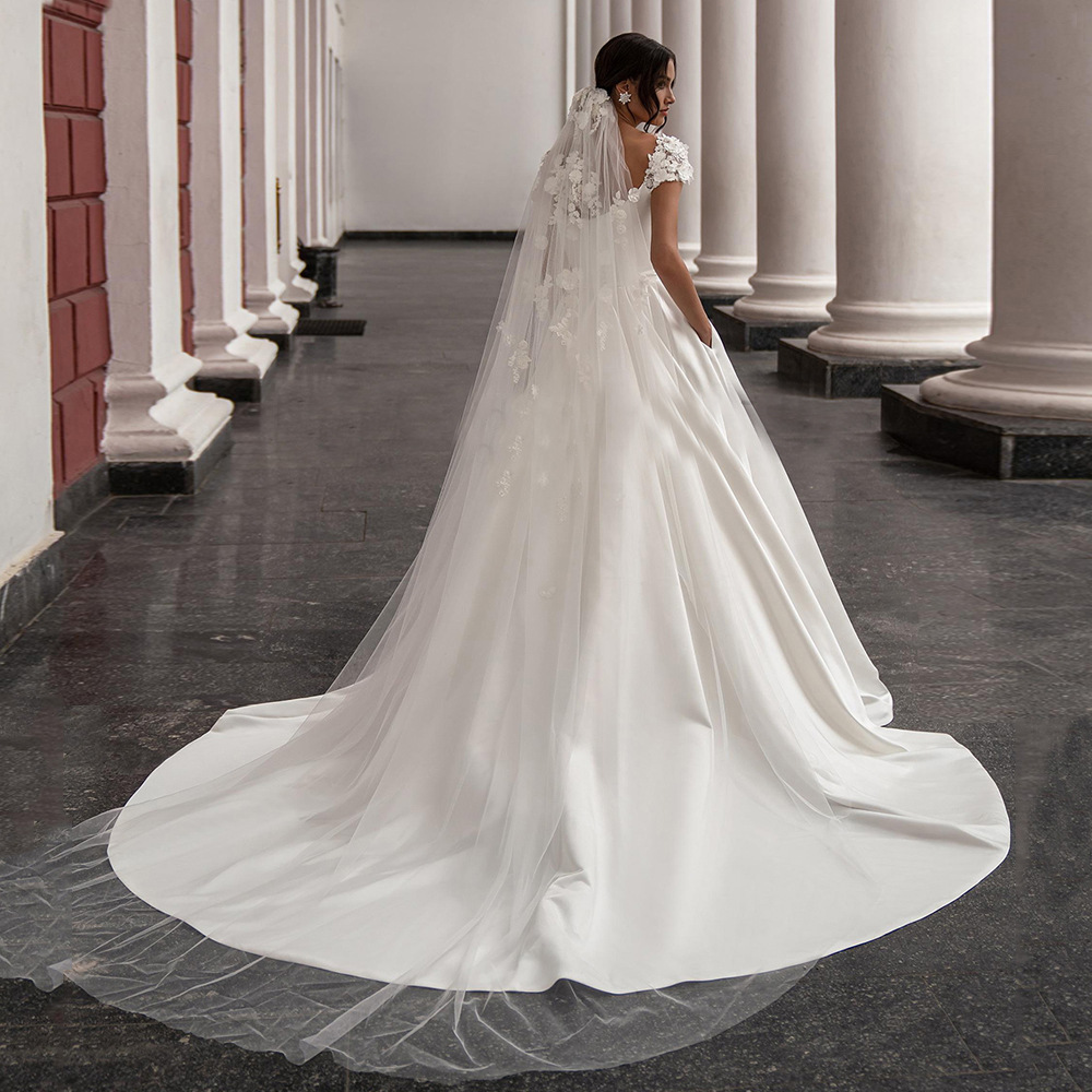 Picture of Shoulder-wrapped wedding dress 2023 new bridal Simple Sexy Slim travel racket satin soft yarn lace slimming small slippers