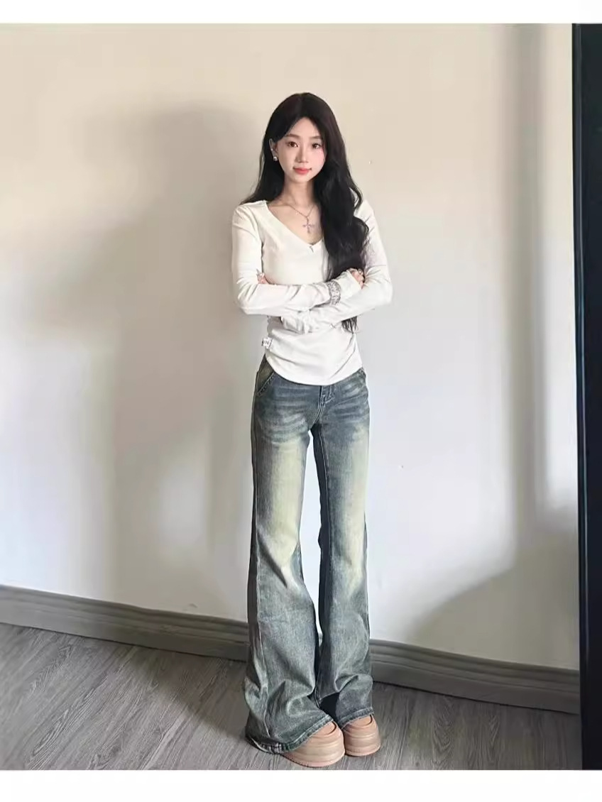 Picture of Solid Color Base Shirt with V-Neck Long-Sleeved Top Women's Spice Girls Shoulder Short T-Shirt Slim-Fit Waist-Tight Autumn Wear for Summer