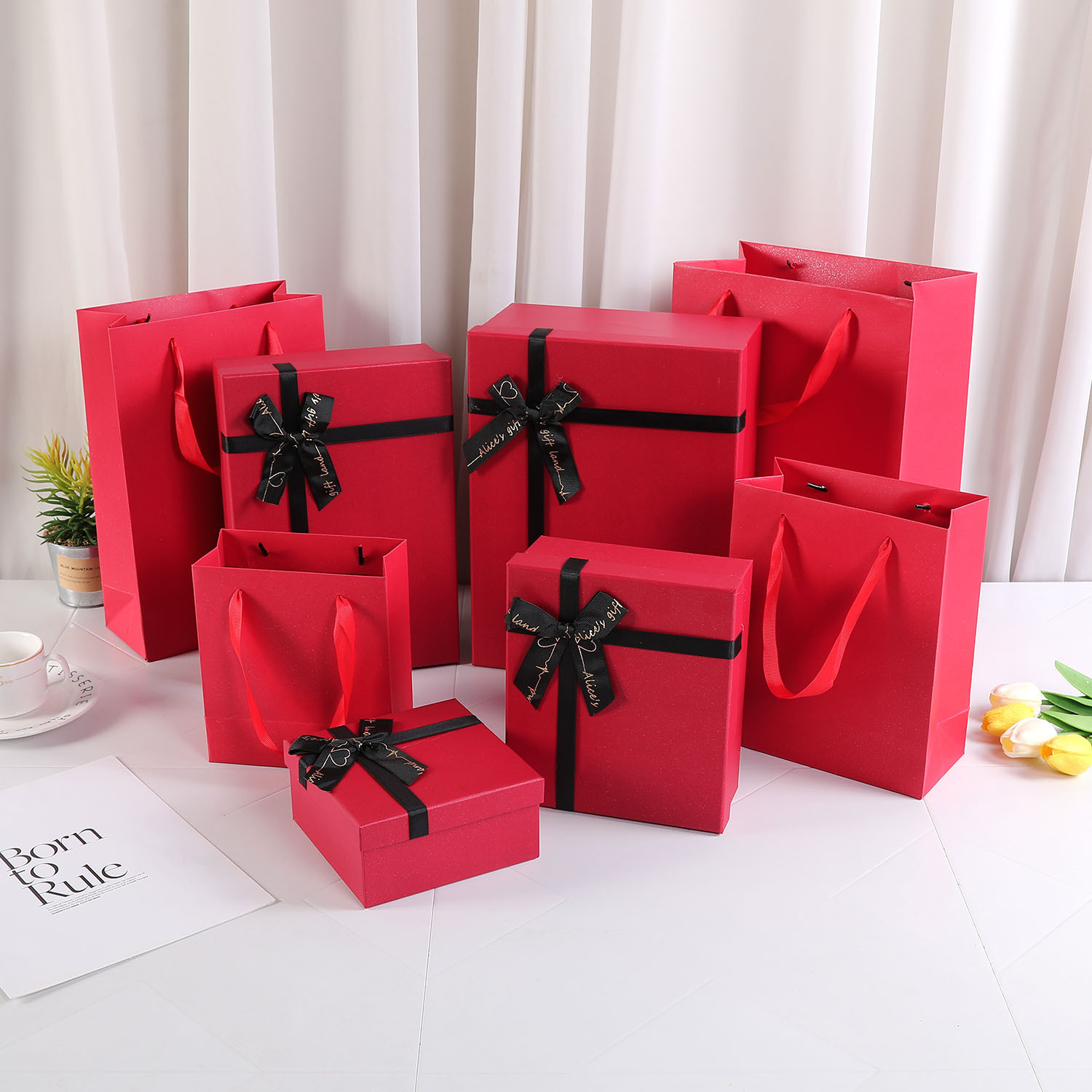 Picture of Hand gift box towel gift box thermos cup gift box heaven and earth cover packaging box wedding companion factory spot wholesale