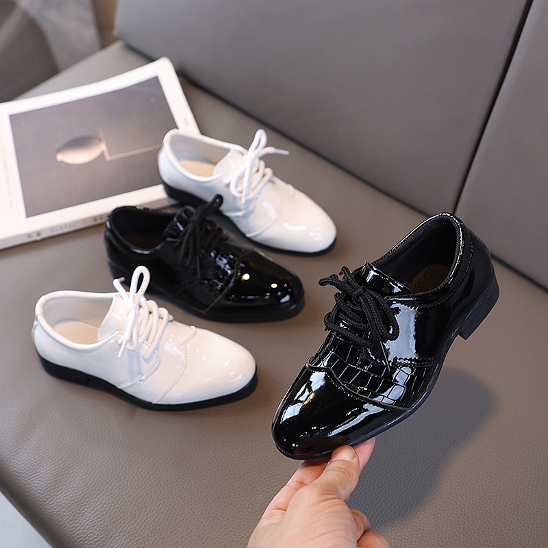 2025 Spring and Autumn New Boys' Shoes British Style Catwalk Black Small Leather Shoes Children's Middle and Large Children's Student Performance Shoes