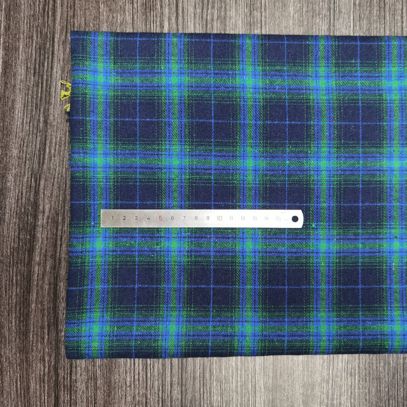 Picture of Spot twill sanding cotton plaid children's shirt plaid fabric 21 yarn-dyed flannel decorative fabric