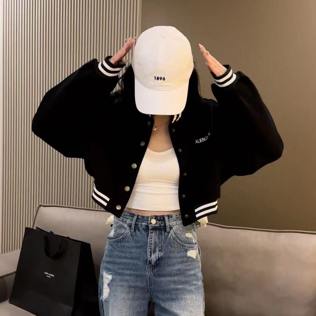 Picture of Contrast Color Baseball Suit Coat Women's New Spring and Autumn Design Sense Niche Loose Casual Student Clothes Women's Ins