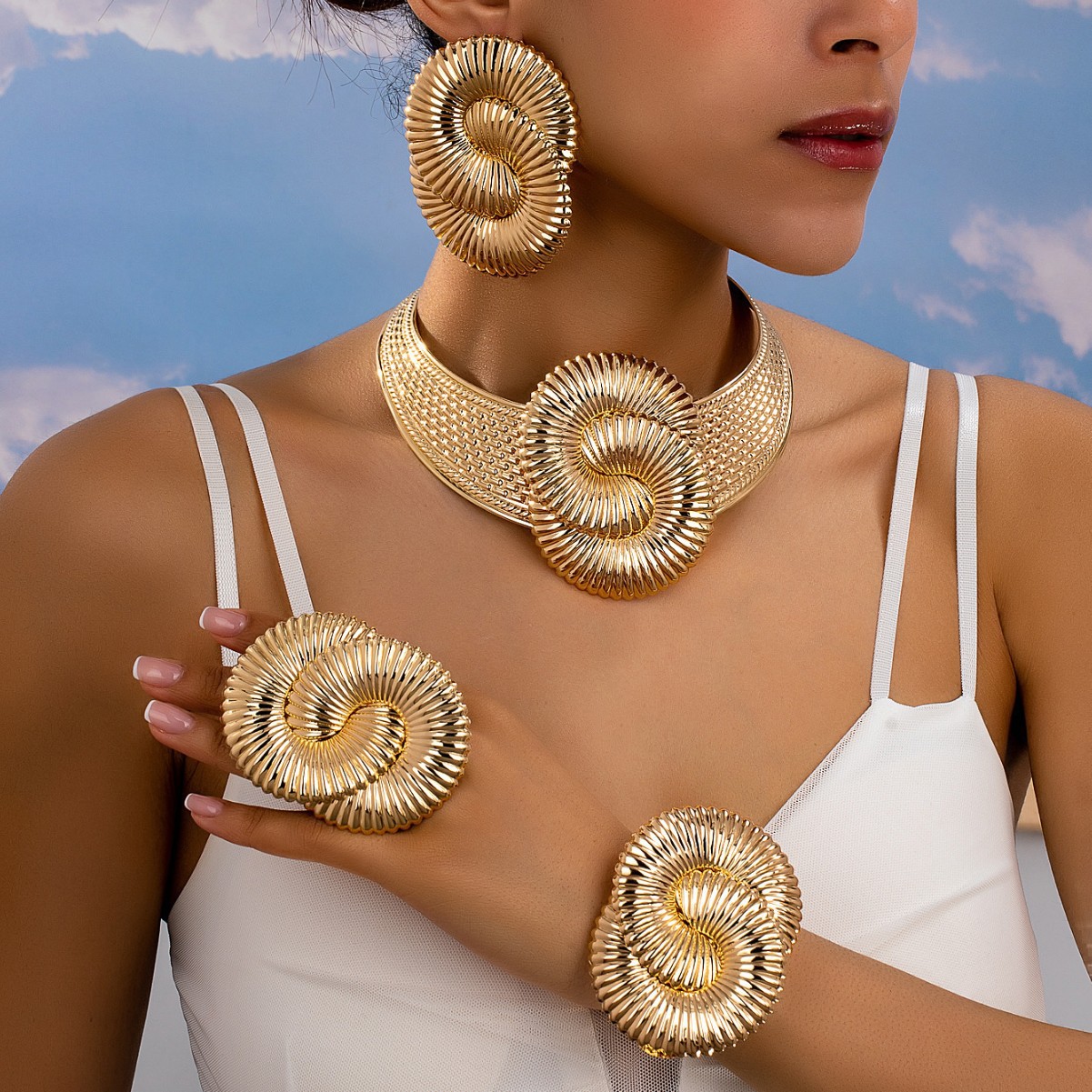 European and American Bohemian Beach Ocean Wind Party Geometric Conch Symbol Collar Stud Earrings Bracelet Ring suit