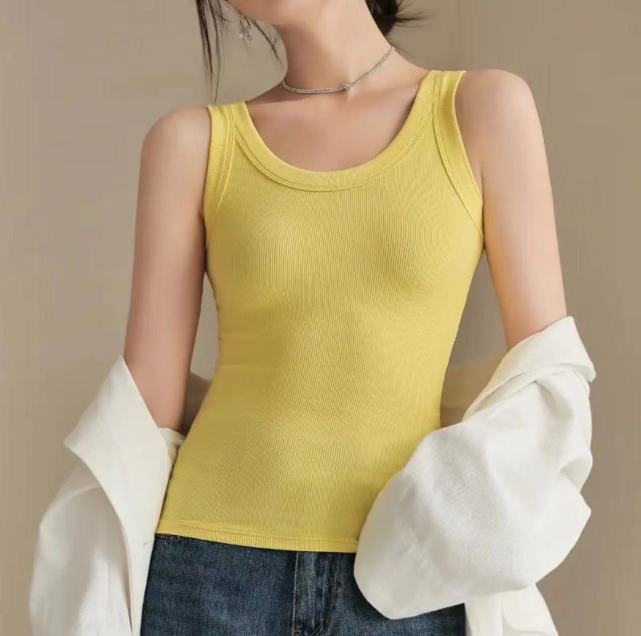 Picture of Douyin's Popular Women's Threaded Vest Women's Sports Slim Inner and Outer Wear Slimming Spring and Summer New Slim Bottoming Shirt