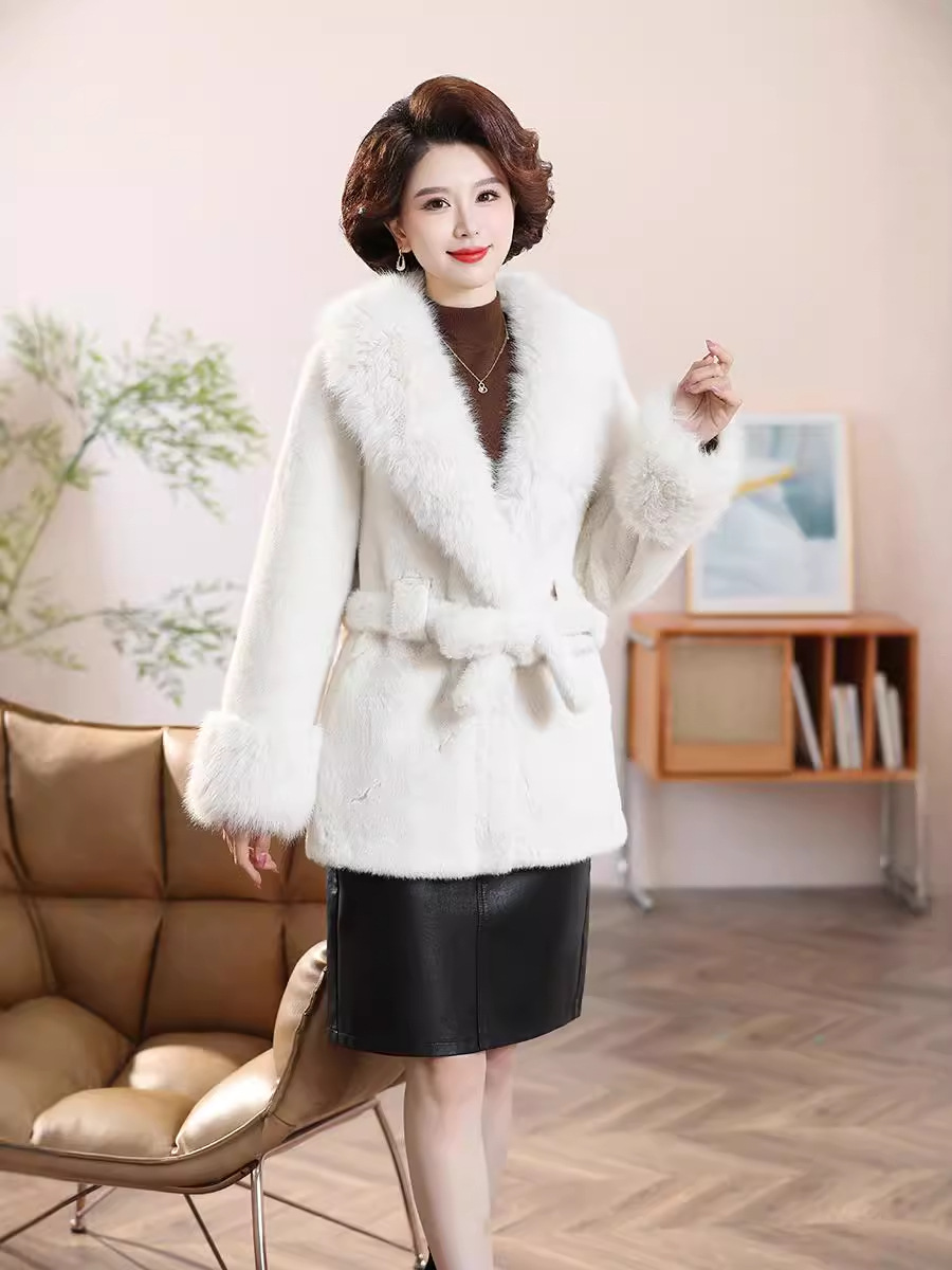 Picture of Mother Dress Female Mink 2024 New Fur Middle-aged Women's Thickened Fashionable Elegant Belt Fur Warm Coat