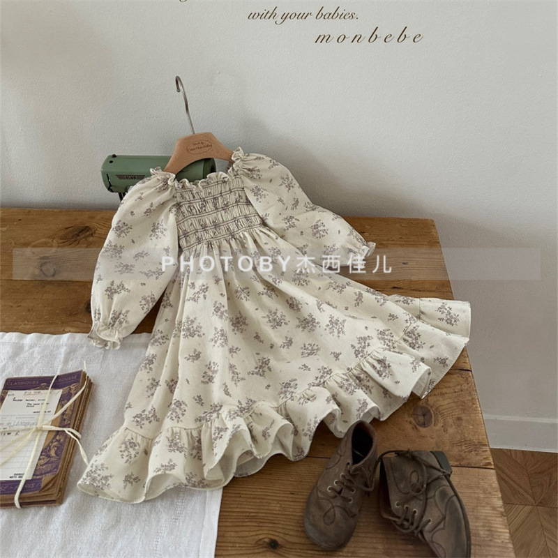 Picture of 25 new floral princess dress! Korean children's clothing spring and autumn children's girls temperament lantern sleeves foreign style dress