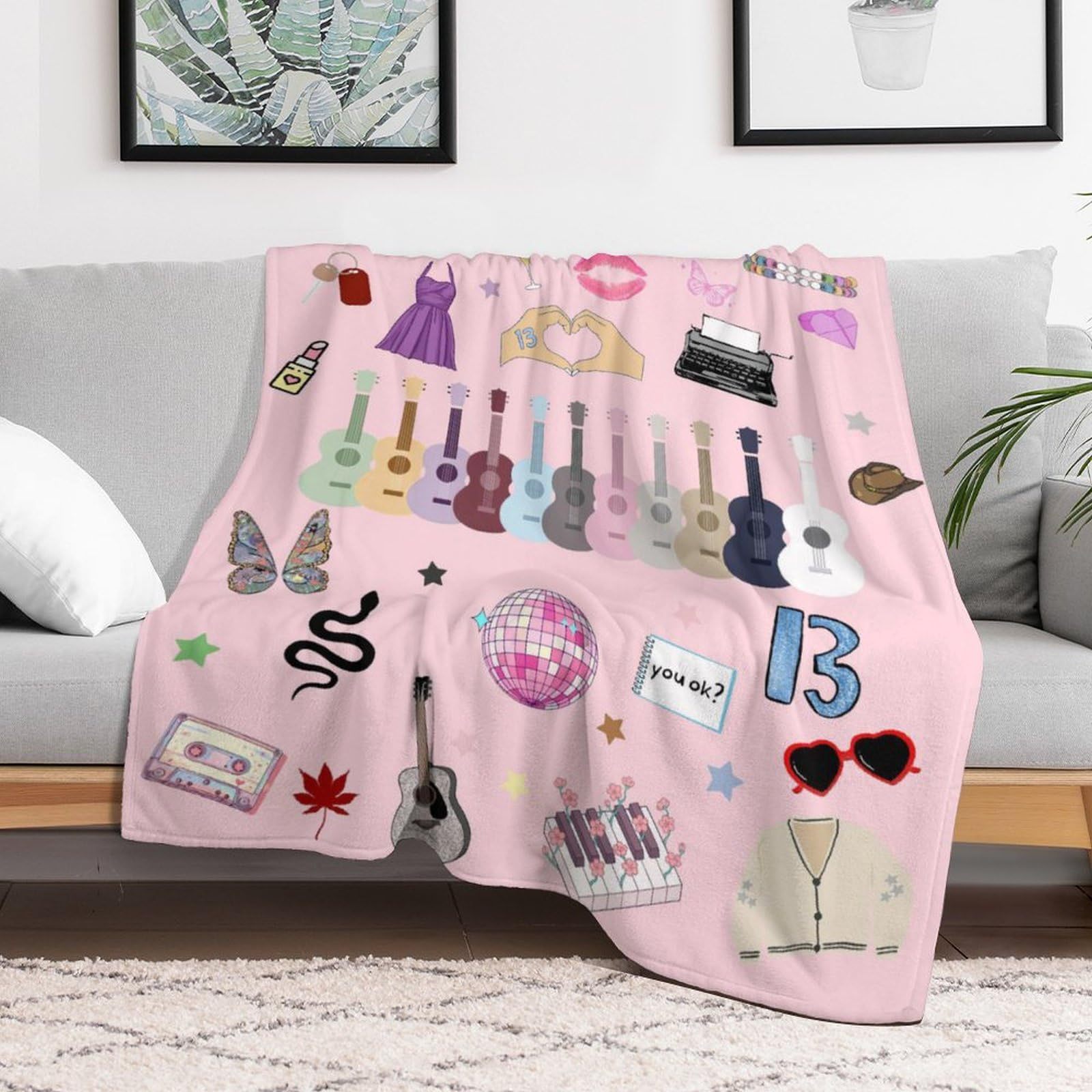 Singer Album Pink Purple Blanket Soft and Comfortable Flannel Warm Home Essential Printed Blanket for Men and Women Gift