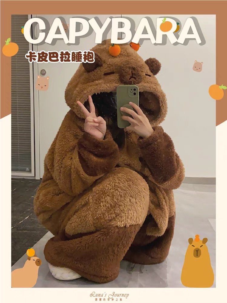 Little Red Book hot-selling pajamas women's winter khaki Barra dolphin door bear nightgown coral velvet one-piece pajamas trousers suit
