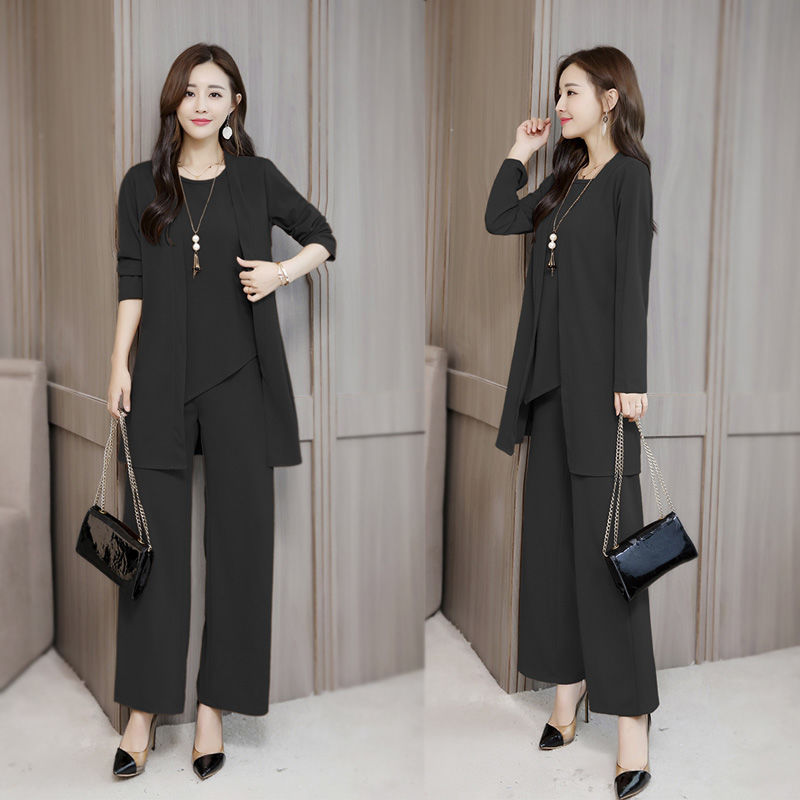 Picture of Suit for Women 2025 Autumn and Winter New Style Fashionable and Wide Wife Slimming Look Fashionable Plus Size Women's Three-Piece Set