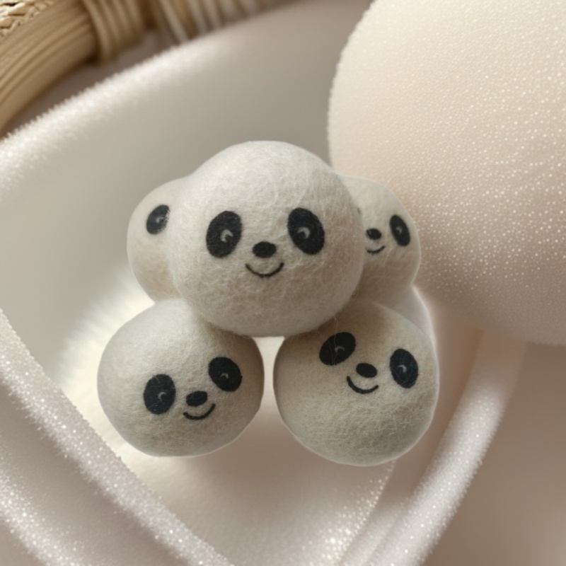 Cross-border drying wool balls, moisture-absorbing wool drying balls, fluffy clothes, static removal wool felt balls