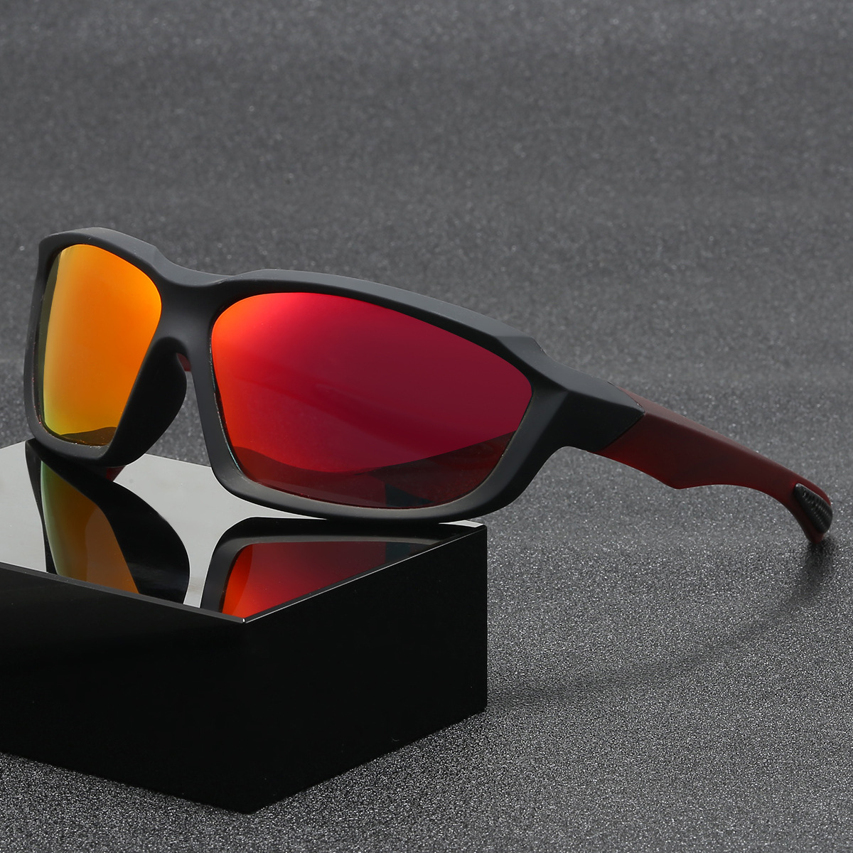 Cross-Border E-Commerce Specializes in Outdoor Cycling Polarized Sunglasses, Fishing and Drifting Glasses, Temu's Best-Selling Sunglasses and Goggles