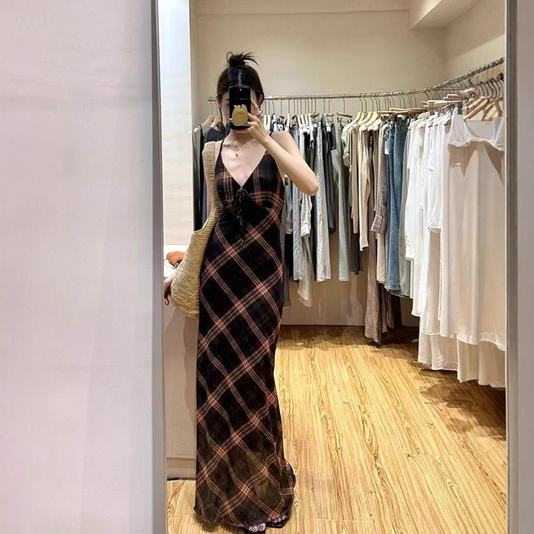 Vintage V-neck Rhombus Mesh Strap Backless dress Women's Clothing Summer Seaside Vacation Elegant V-neck Sleeveless Long Dress
