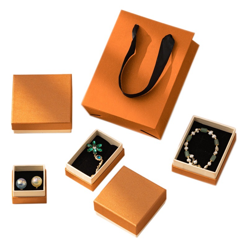 Spot High-End Jewelry Box with Printable Logo Jewelry Necklace Pendant Bracelet Earrings Ring Box Jewelry Packaging Box