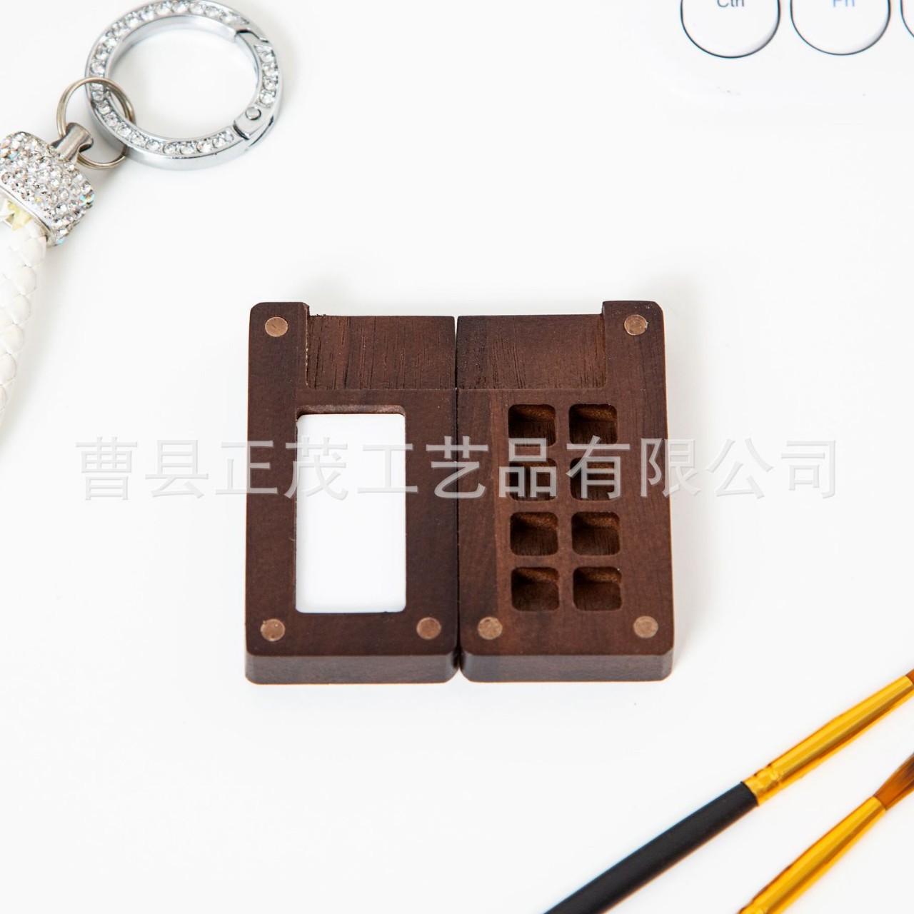 Picture of Children's Handmade ins Wind Magnetic Cover Black Walnut 15G Watercolor Pigment Wooden Box Portable Handicraft Paint Box
