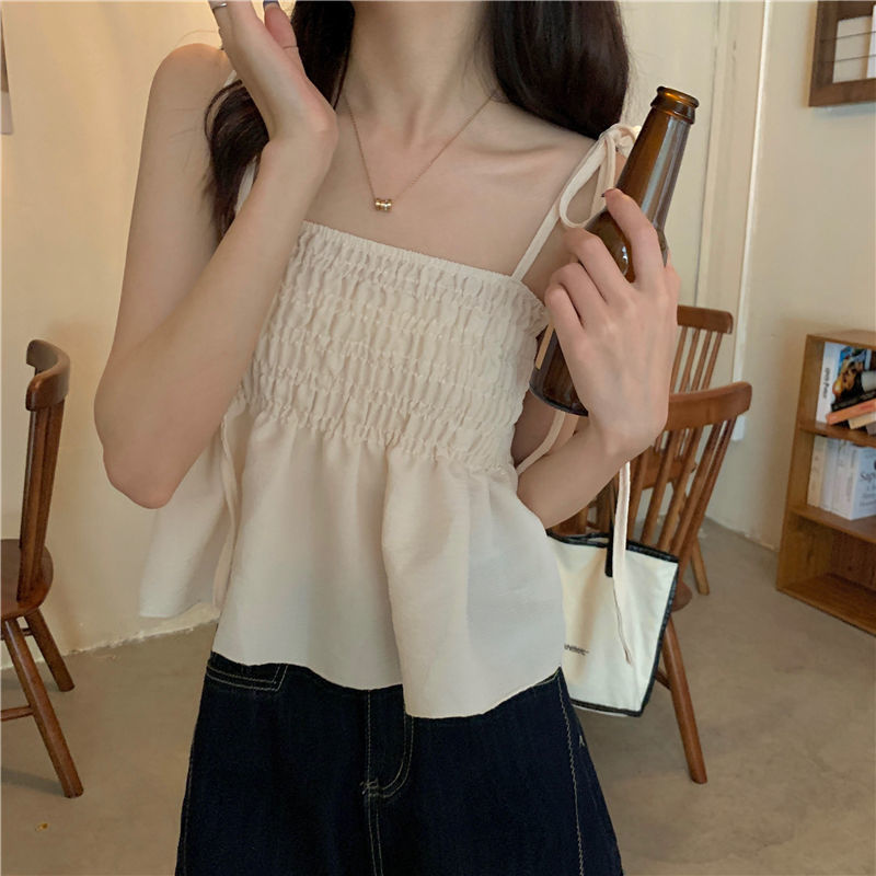 Picture of Sweet and Fresh Suspender Top for Women with Summer Design, Niche Outer Wear, Super Popular Popular Age-Reducing Sleeveless Vest