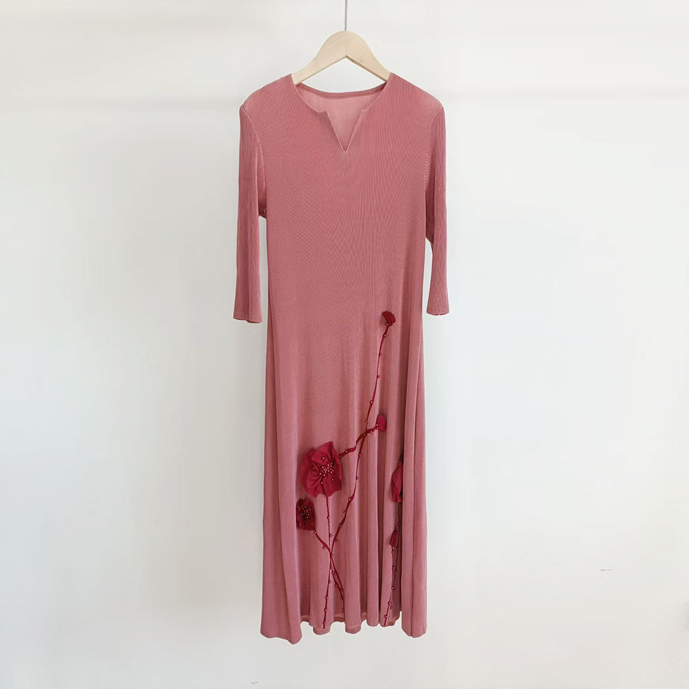Miyake dress Design Sense Three-dimensional Flower Beaded High-grade Perceptive Style Pullover Midi Dress All-match Spring and Summer