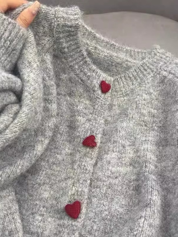 Gray love button sweater jacket women's spring 2025 new loose crew neck knitted cardigan top women's clothing