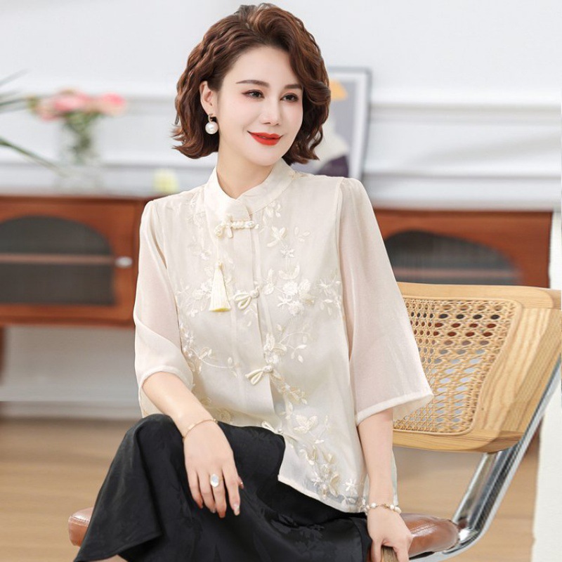 Picture of Mother's Summer Dress New Chinese Style National Style Embroidered Tassel Vertical Collar Mid-Sleeve Chiffon Shirt Thin Middle-Aged Women's Elegant Shirt